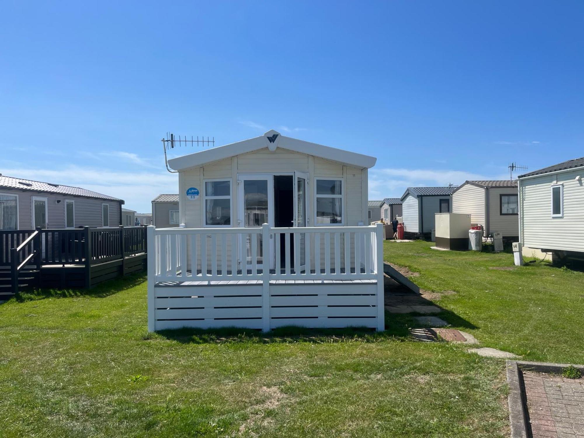 The Pixie Van Selsey Exterior photo